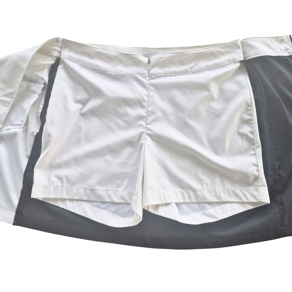 Nancy Lopez Golf Skort Skirt Size 10 White Black Pockets Active Wear Pickle Ball - Picture 4 of 9